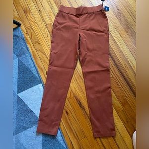 Women’s mid rise narrow leg pants